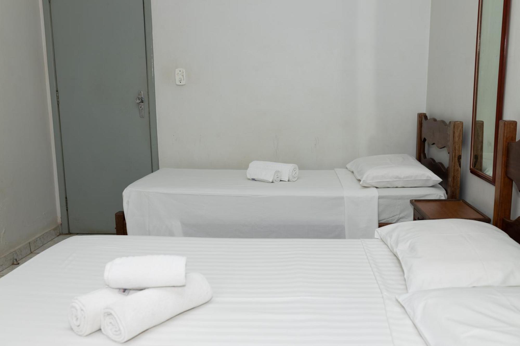 Carlton Express Imbiara Hotel Araxa Exterior photo